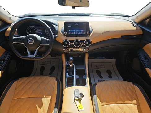 Used 2024 Nissan Sentra SV w/ SV Premium Package image 12