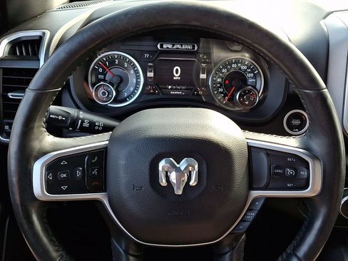 Used 2020 RAM 1500 Big Horn AWD/4WD image 19