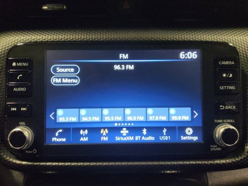 Used 2024 Nissan Kicks SV FWD image 25