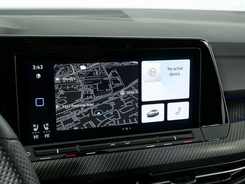 Used 2023 Volkswagen Golf R image 13