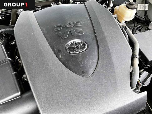Used 2019 Toyota Tacoma SR5 AWD/4WD image 31