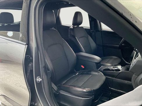 Used 2024 Ford Escape ST-Line Select image 27