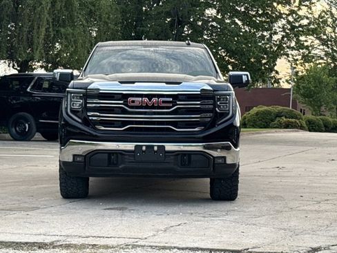 Used 2025 GMC Sierra 1500 SLT w/ SLT Premium Plus Package AWD/4WD image 2