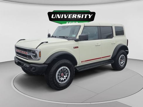 New 2026 Ford Bronco Outer Banks w/ Sasquatch Package AWD/4WD image 7