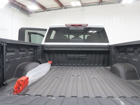 Used 2025 GMC Sierra 2500 SLT w/ SLT Convenience Package image 36