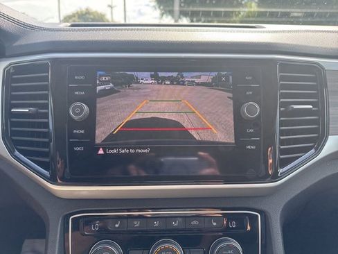 Used 2021 Volkswagen Atlas SEL image 29