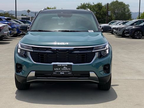 New 2026 Kia Seltos S FWD image 9