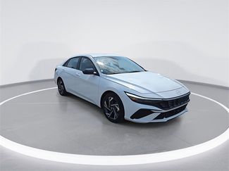 New 2025 Hyundai Elantra Sport video 2