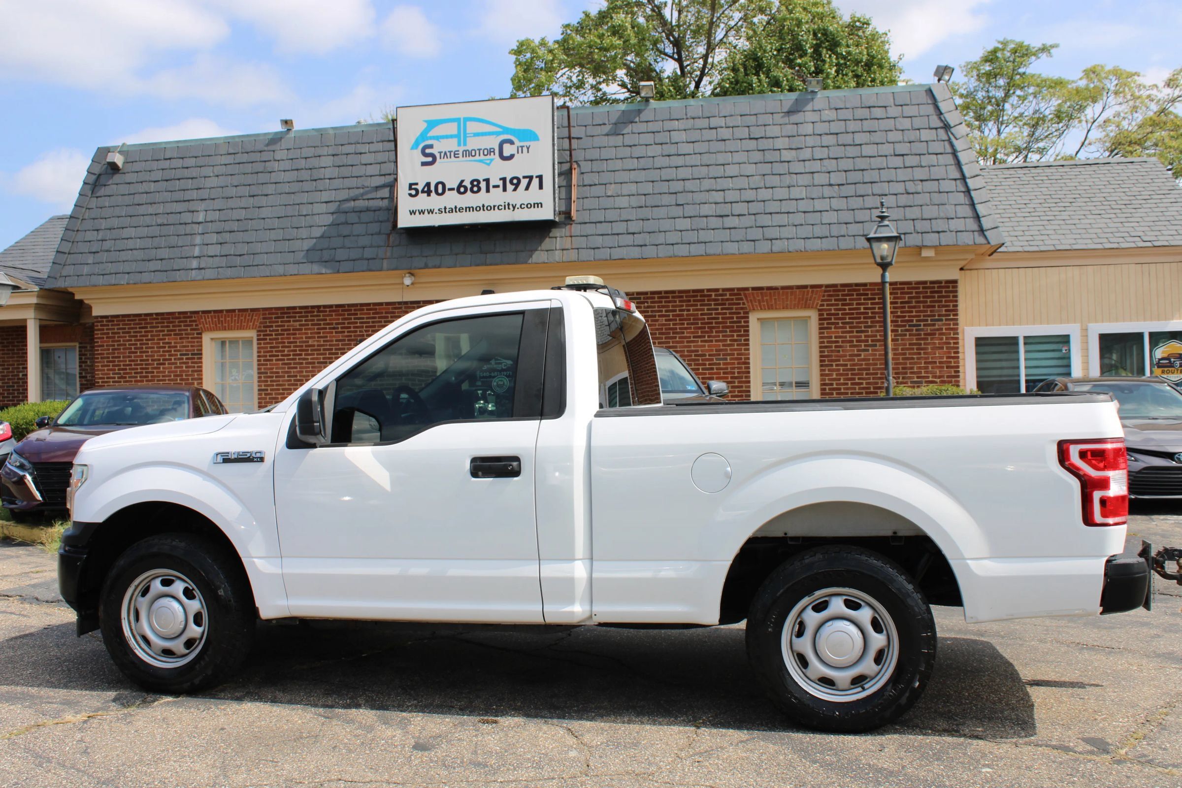Used 2018 Ford F150 XL w/ Equipment Group 101A Mid RWD image 8