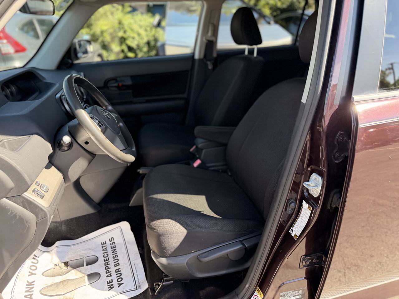 Used 2008 Scion xB FWD image 24