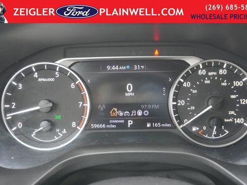 Used 2023 Nissan Rogue SV image 27