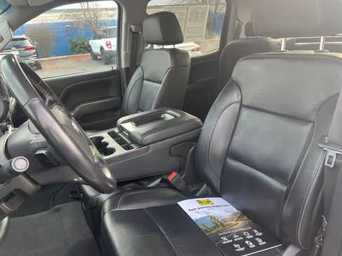 Used 2018 Chevrolet Silverado 1500 LT w/ All Star Edition image 10