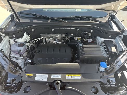 New 2026 Volkswagen Atlas Cross Sport SEL R-Line image 24