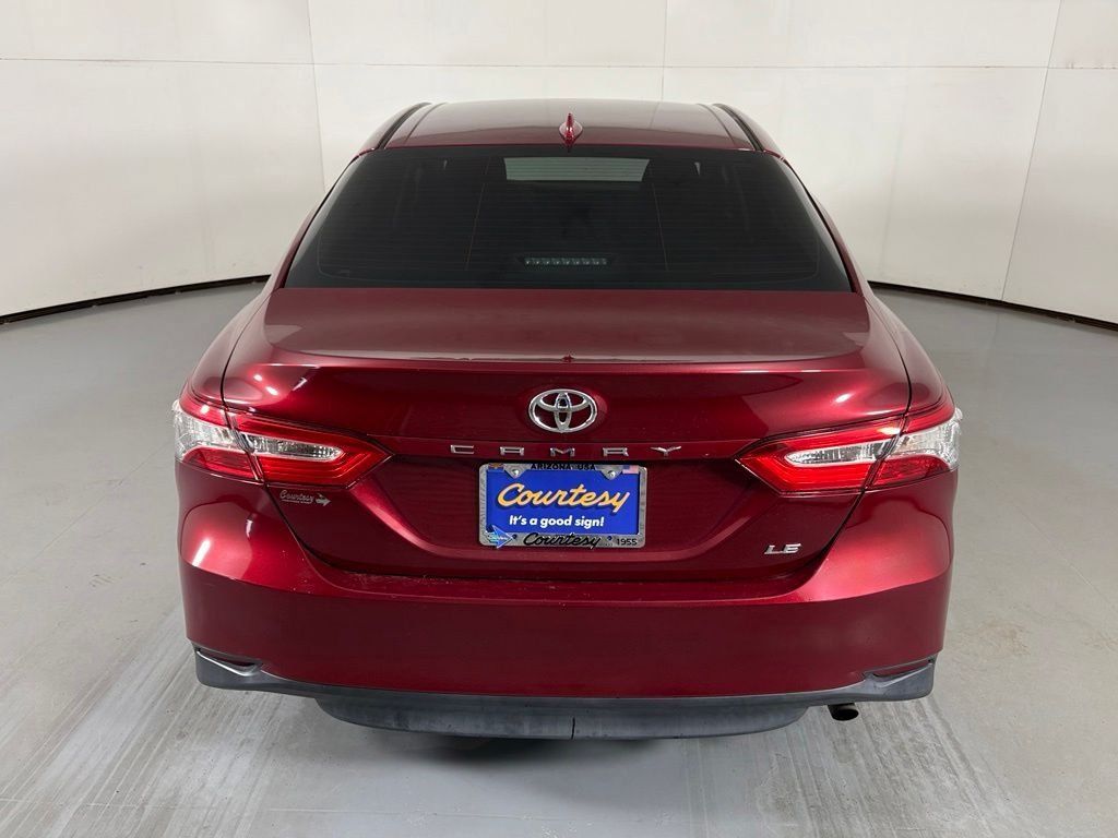 Used 2020 Toyota Camry LE w/ Convenience Package FWD image 7