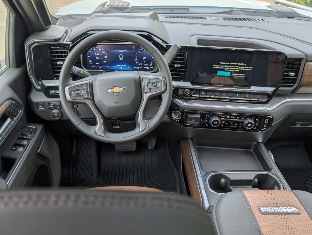 New 2026 Chevrolet Silverado 2500 High Country w/ High Country Premium Package AWD/4WD image 4