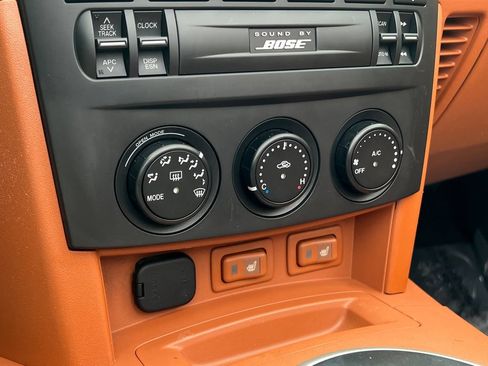 Used 2007 MAZDA MX-5 Miata Grand Touring RWD image 14