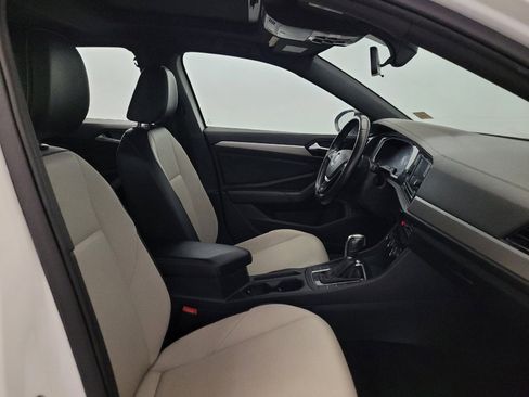 Used 2019 Volkswagen Jetta R-Line FWD image 21