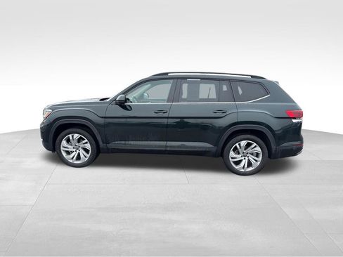 Used 2021 Volkswagen Atlas SE w/ Panoramic Sunroof Package image 12