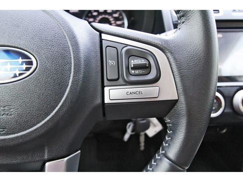 Used 2018 Subaru Forester 2.5i Limited AWD/4WD image 16