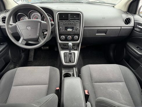 Used 2011 Dodge Caliber Mainstreet image 7