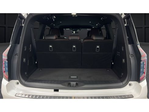 Used 2026 Nissan Armada SL w/ Captain's Chari Seat Package AWD/4WD image 26