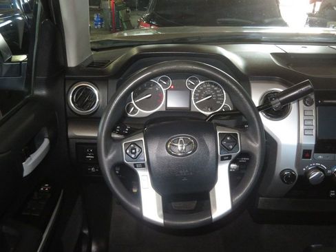 Used 2016 Toyota Tundra SR5 w/ TRD Off Road Package image 40