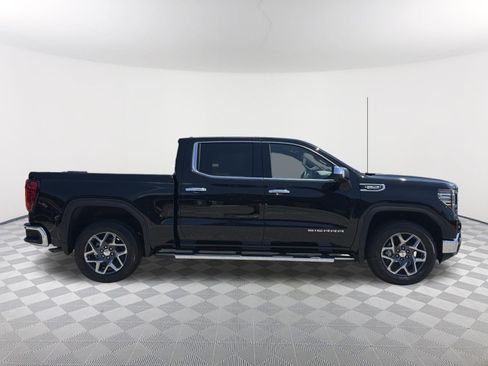 New 2026 GMC Sierra 1500 SLT w/ SLT Premium Plus Package RWD image 7