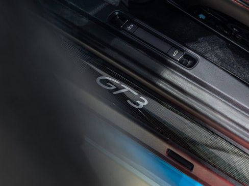 Used 2018 Porsche 911 GT3 RWD image 29