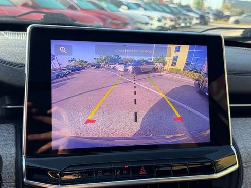 Used 2023 Jeep Compass Latitude w/ Sun and Sound Group image 22