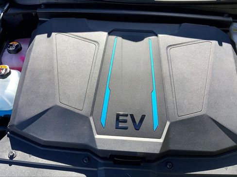 Used 2023 Hyundai Ioniq 5 SE image 28