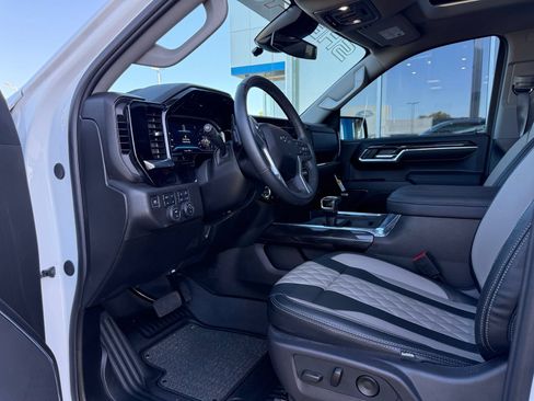 Used 2024 Chevrolet Silverado 1500 RST w/ All Star Edition Plus AWD/4WD image 16