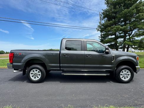 Used 2020 Ford F250 XL w/ STX Appearance Package AWD/4WD image 6