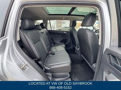 Certified 2023 Volkswagen Tiguan SE w/ Panoramic Sunroof Package AWD/4WD image 20