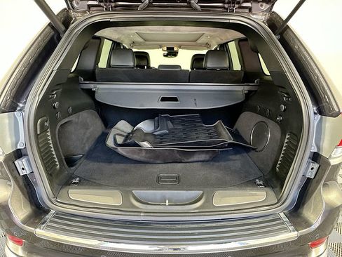 Used 2018 Jeep Grand Cherokee Summit image 27