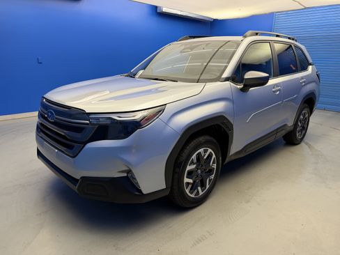 Certified 2026 Subaru Forester Premium AWD/4WD image 4