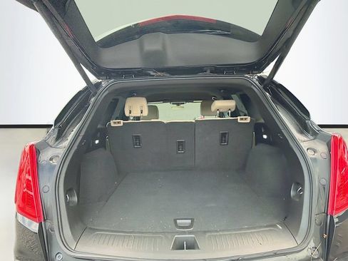 Used 2018 Cadillac XT5 FWD image 29