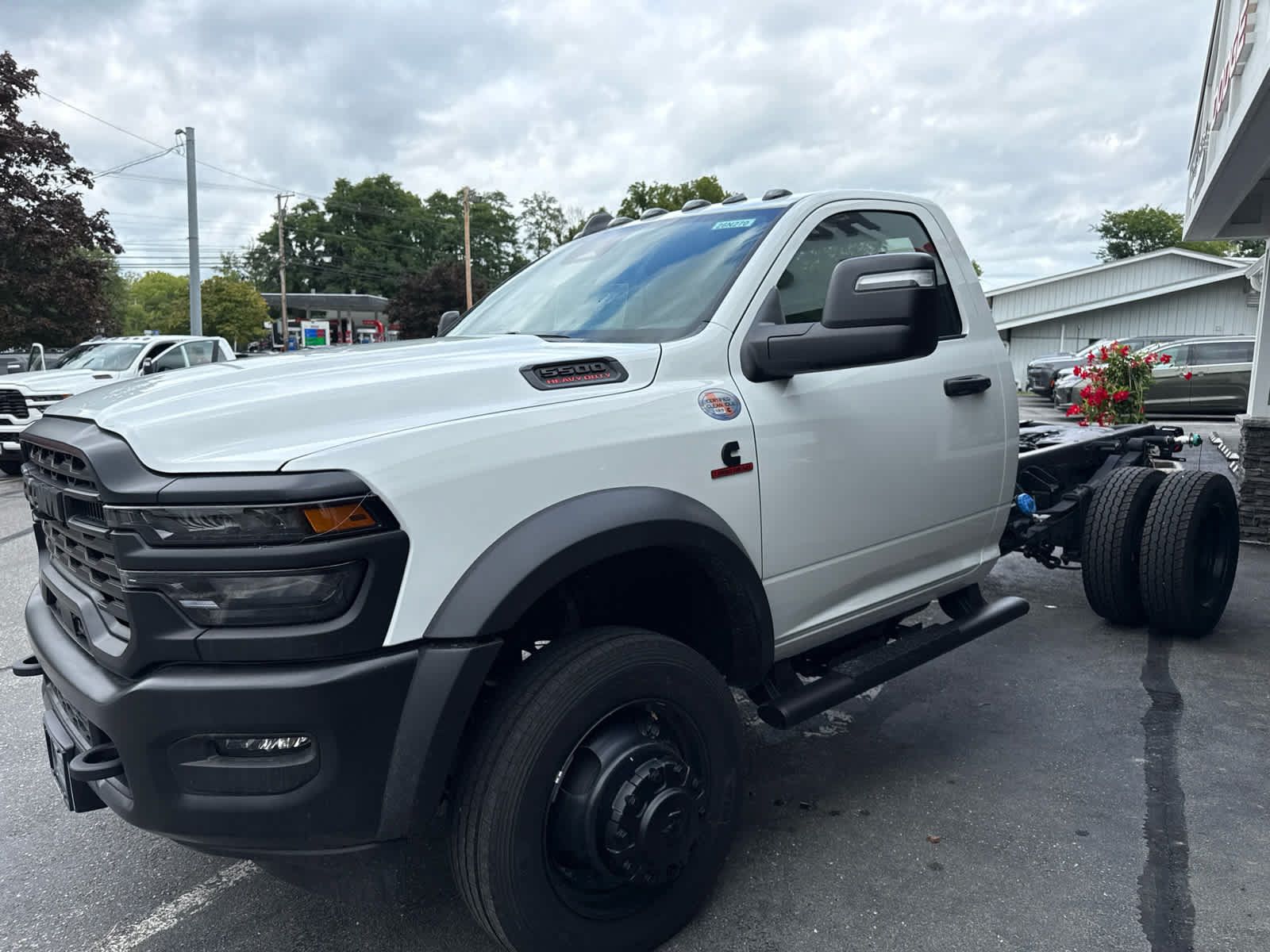 New 2026 RAM 5500 Tradesman AWD/4WD image 6