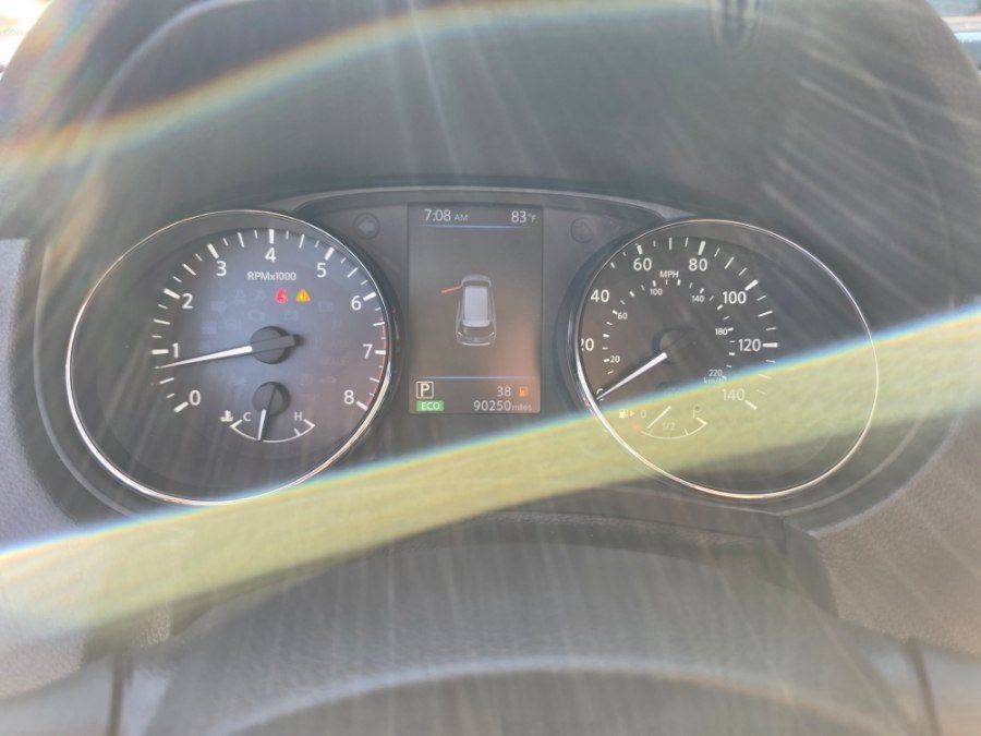 Used 2019 Nissan Rogue S AWD/4WD image 20