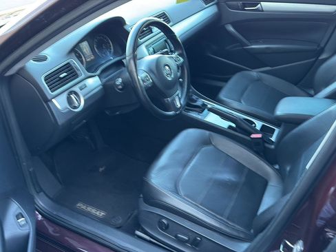 Used 2013 Volkswagen Passat 2.5 SE image 5