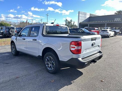 New 2025 Ford Maverick XLT w/ Equipment Group 302A image 3