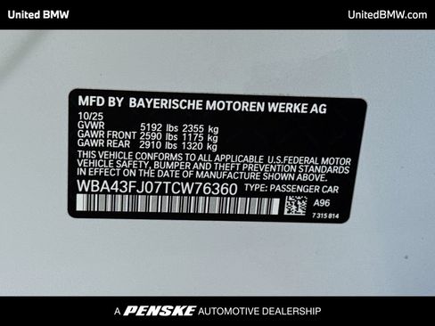 Used 2026 BMW 530i w/ Premium Package RWD image 16