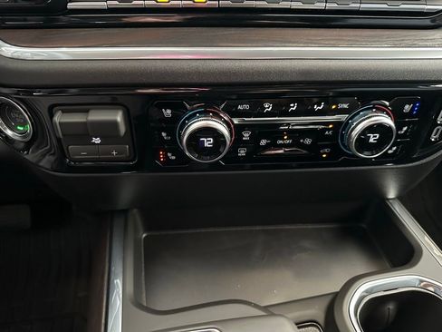 New 2026 GMC Sierra 1500 SLT w/ SLT Premium Package image 24