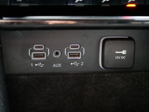 Used 2021 Jeep Grand Cherokee L Limited image 24