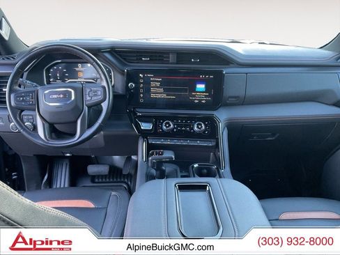 Used 2022 GMC Sierra 1500 AT4 w/ AT4 Preferred Package image 10