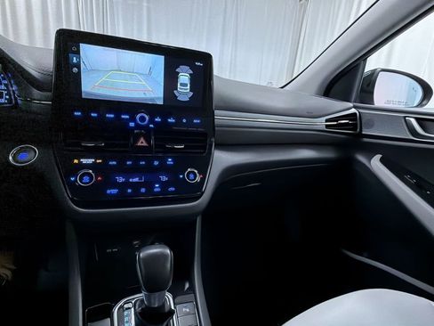 Used 2021 Hyundai Ioniq Limited image 20