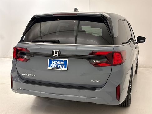 New 2026 Honda Odyssey Elite image 9