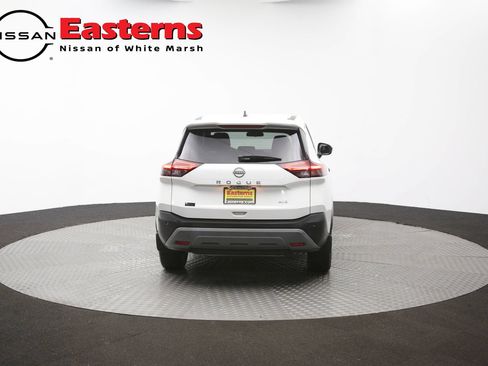 Used 2023 Nissan Rogue S AWD/4WD image 34