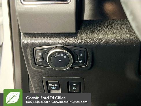 Used 2019 Ford F150 XLT w/ Equipment Group 302A Luxury image 18