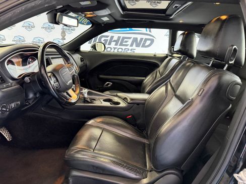 Used 2018 Dodge Challenger GT image 13