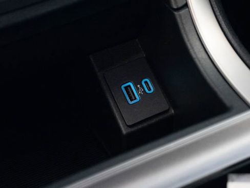 Used 2024 Ford Edge SEL image 26